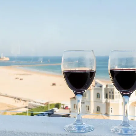 Elegant With Sea View In 100 M² Air Conditioned * 포티마오