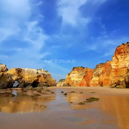 아파트 Elegant With Sea View In 100 M² Air Conditioned